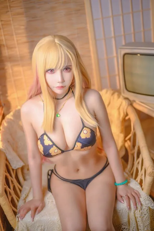 [抱走莫子] [44P - 754MB] 更衣人偶坠入爱河 - 喜多川海梦
