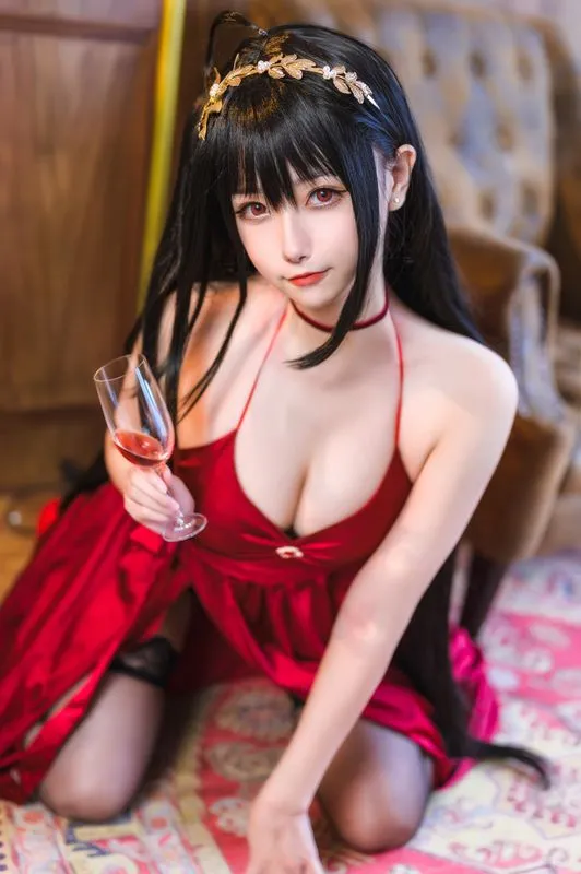 [Momoko葵葵] [18P+7S - 110MB] 碧蓝航线 - 大凤