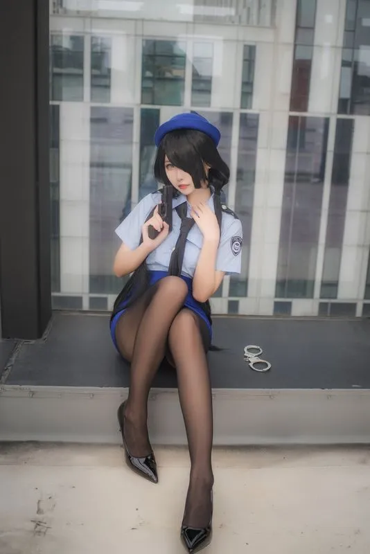 [Momoko葵葵] [20P – 152MB] 约会大作战 – 时崎狂三