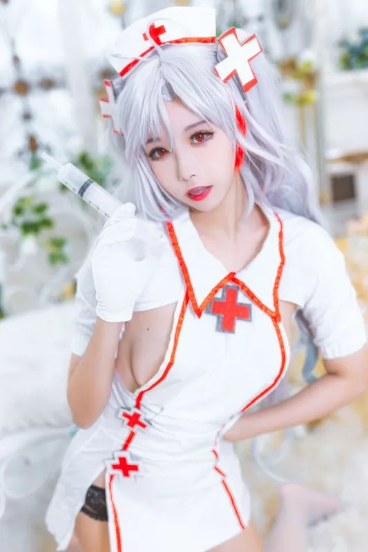 [Momoko葵葵] [21P - 128MB] 碧蓝航线 - 欧根亲王