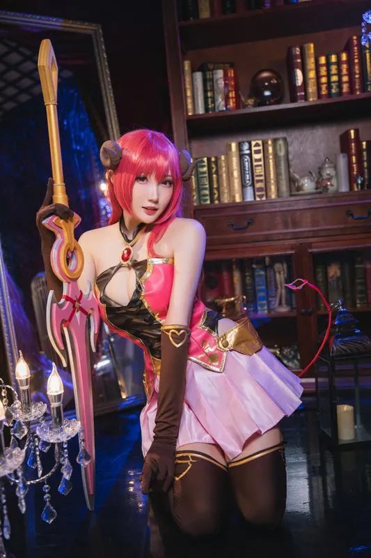 [瓜希酱] [22P - 158MB] 公主连结Re:Dive - 伊绪