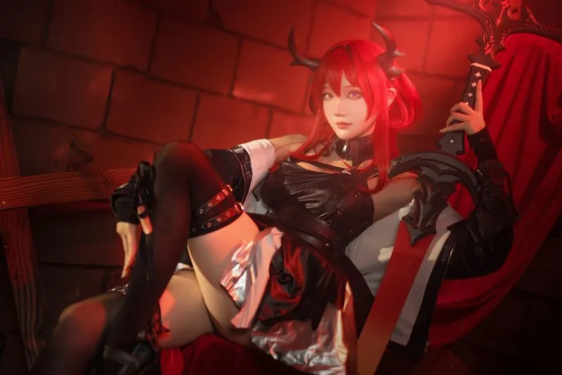 [瓜希酱] [46P+9S - 325MB] 明日方舟 - 史尔特尔-Gallery Cosplay