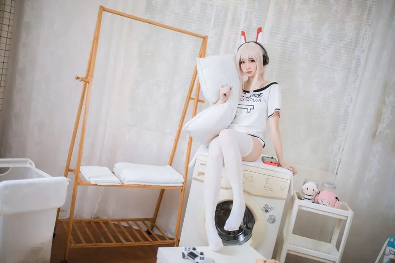 [焖焖碳] [29P - 180MB] 碧蓝航线 - 绫波-Gallery Cosplay
