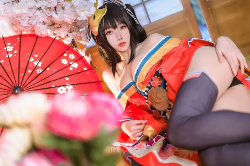 [Momoko葵葵] [19P+9S - 116MB] 碧蓝航线 - 大凤