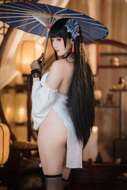 [瓜希酱] [20P - 68MB] 碧蓝航线 - 逸仙