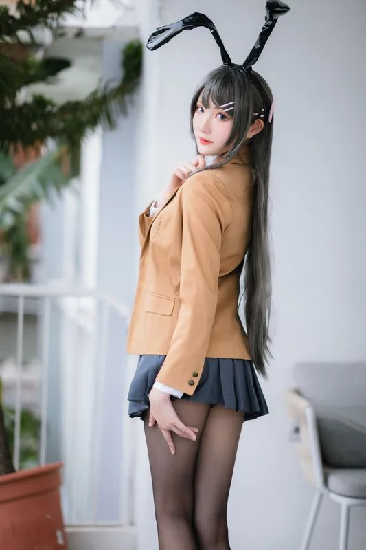[瓜希酱] [22P - 99MB] 青春猪头少年 - 樱岛麻衣