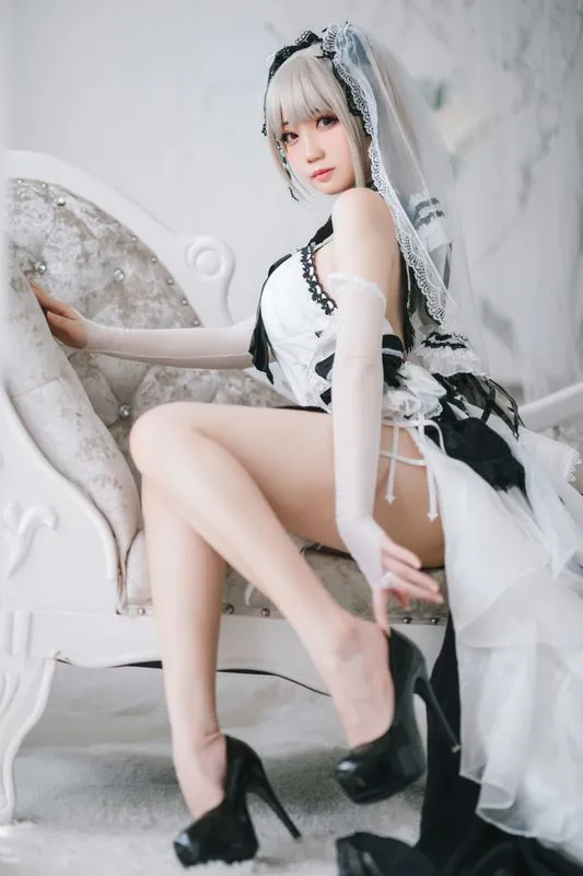 [焖焖碳] [33P - 201MB] 碧蓝航线 - 可畏