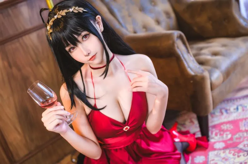 [Momoko葵葵] [18P+7S - 110MB] 碧蓝航线 - 大凤