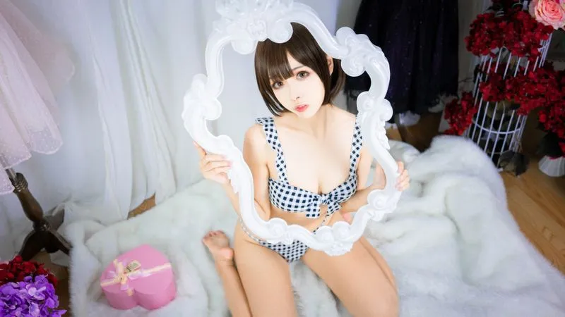 [Momoko葵葵] [10P - 179MB] 翠之海 - 陆乃