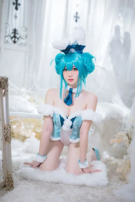 [焖焖碳] [20P - 235MB] Vocaloid - 初音未来