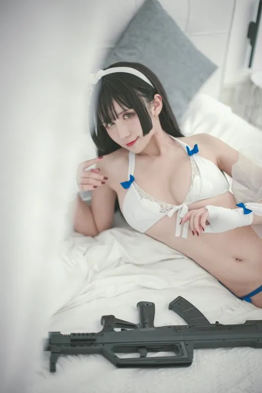 [九曲jean] [15P - 91MB] 少女前线 - 95式