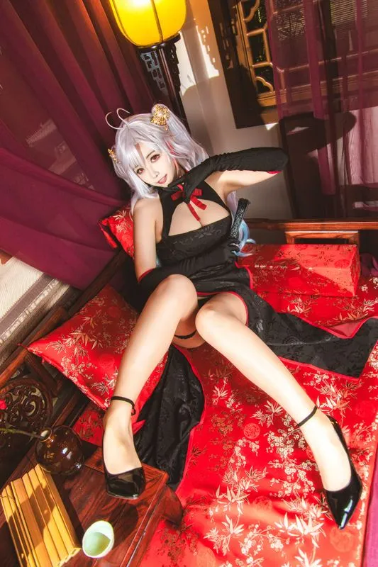 [Momoko葵葵] [20P - 249MB] 碧蓝航线 - 欧根亲王