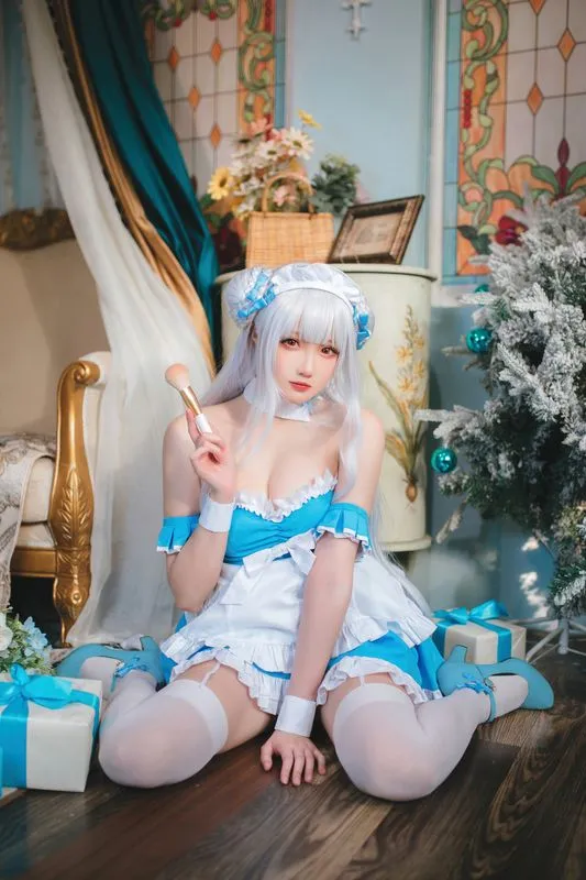 [瓜希酱] [22P - 100MB] 碧蓝航线 - 小天鹅-Gallery Cosplay