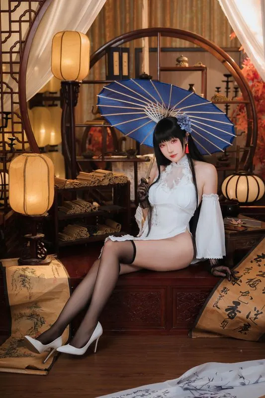 [瓜希酱] [20P – 68MB] 碧蓝航线 – 逸仙