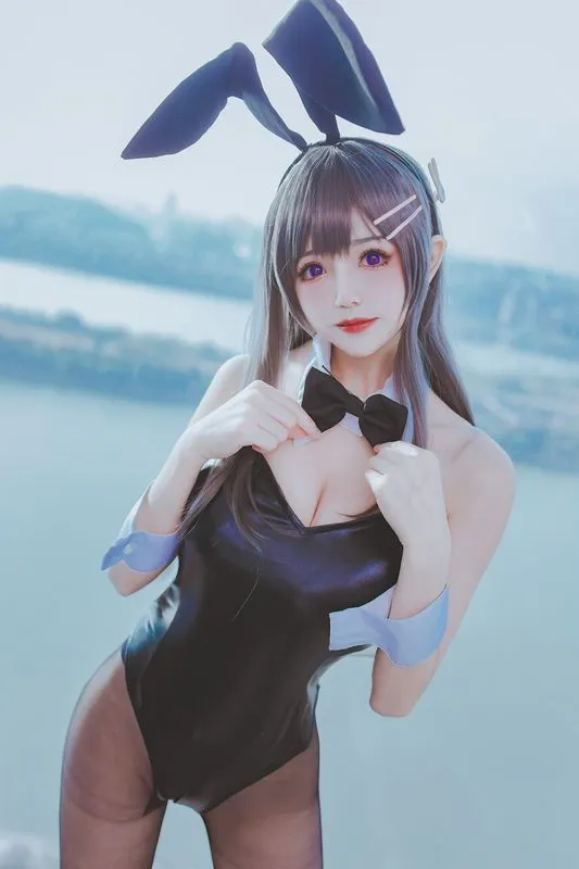 [coser衣衣] [42P - 78MB] 青春猪头少年 - 樱岛麻衣-Gallery Cosplay