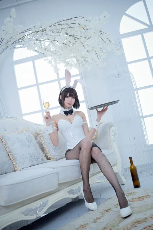 [周叽是可爱兔兔] [32P – 337MB] 路人女主的养成方法 – 加藤惠