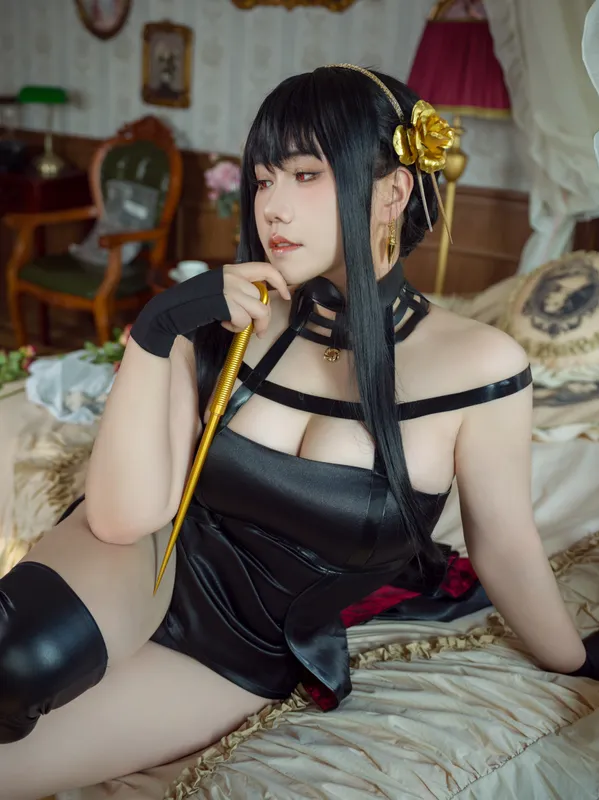 [麻花麻花酱] [28P+2V - 506MB] 间谍过家家 - 〈荆棘公主〉约尔·福杰