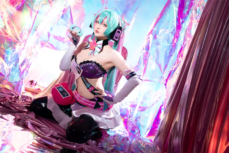 [星之迟迟] [57P+16S - 117MB] Vocaloid - 初音未来