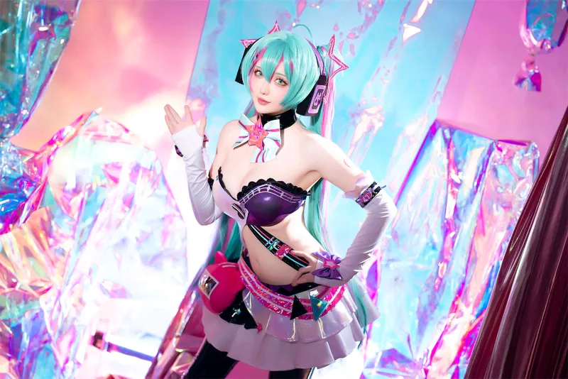 [星之迟迟] [57P+16S - 117MB] Vocaloid - 初音未来