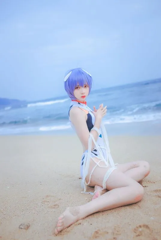 [疯猫ss] [37P - 13MB] 新世纪福音战士 - 绫波丽
