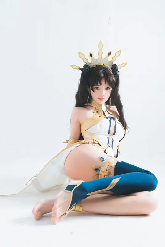[桜桃喵] [44P - 618MB] Fate - 伊什塔尔