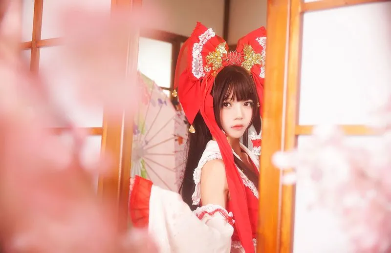 [疯猫ss] [40P - 24MB] 东方Project - 博丽灵梦