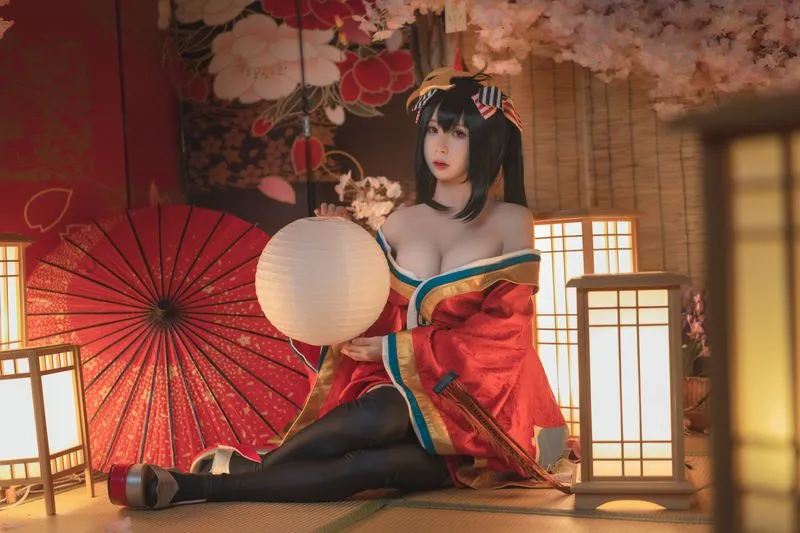 [西园寺南歌] [32P - 157MB] 碧蓝航线 - 大凤