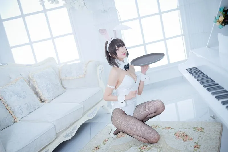 [周叽是可爱兔兔] [32P - 337MB] 路人女主的养成方法 - 加藤惠