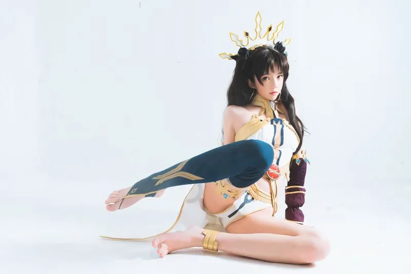 [桜桃喵] [44P - 618MB] Fate - 伊什塔尔