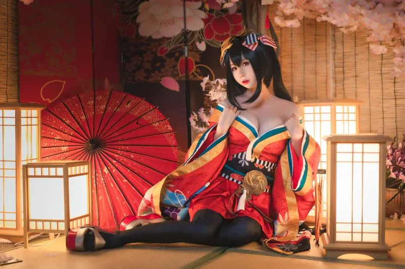 [西园寺南歌] [32P - 157MB] 碧蓝航线 - 大凤