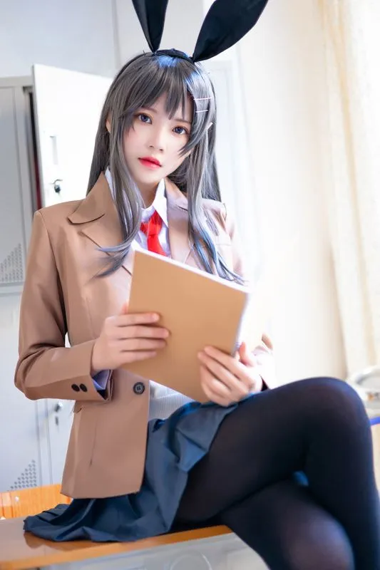 [桜桃喵] [52P - 483MB] 青春猪头少年 - 樱岛麻衣