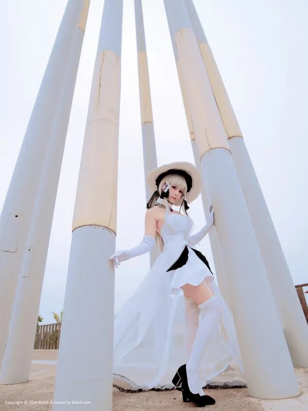 [夏美酱] [24P - 198MB] 碧蓝航线 - 光辉