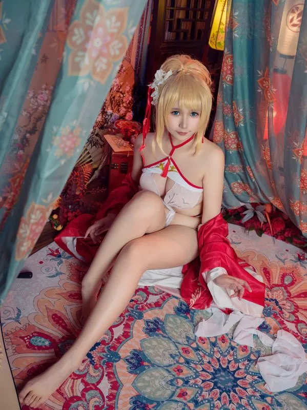[麻花麻花酱] [15P - 16MB] 碧蓝航线 - 光荣-Gallery Cosplay